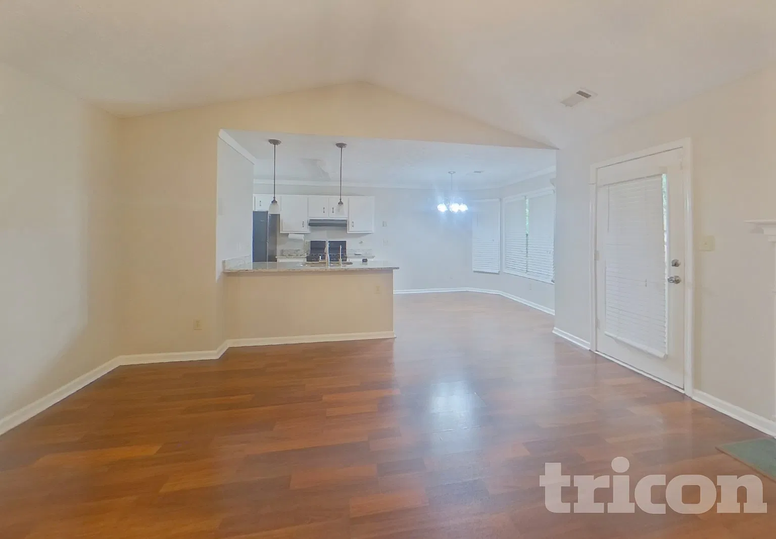 11823 Harbour Town Pkwy Fayetteville GA — Photo 3
