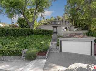 13480 Contour Dr, Sherman Oaks, CA 91423