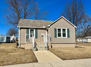 400 W 3rd St, Spring Valley, IL 61362