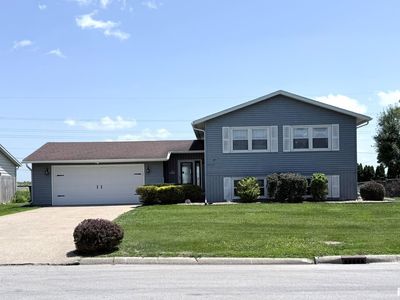 1639 Meadow Lark Dr, Galesburg, IL, 61401