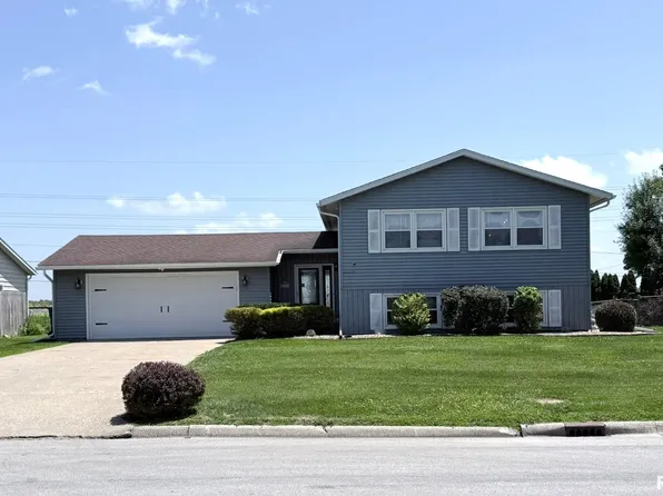 1639 Meadow Lark Dr, Galesburg, IL 61401
