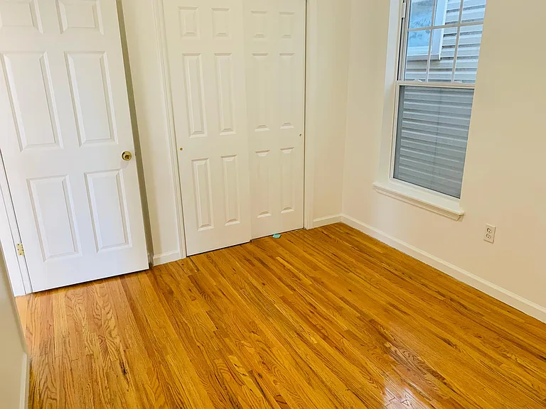 174 Virginia Ave — Photo 8