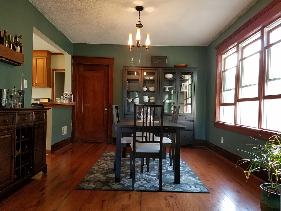 24 Commonwealth Ave #UPPER
