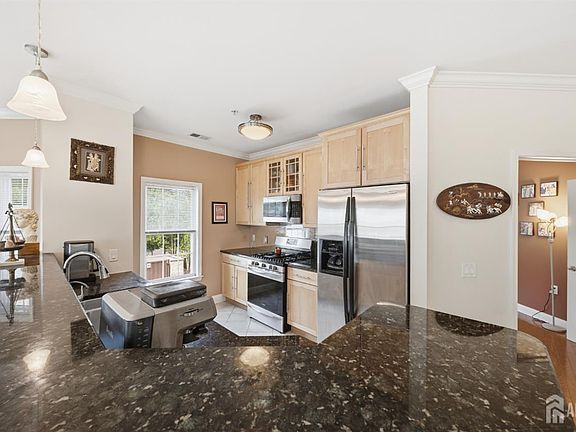 4th image of 5215 Falston Cir