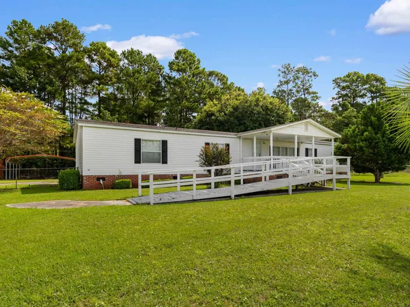 652 BEAR GRASS RD W, Longs, SC 29568