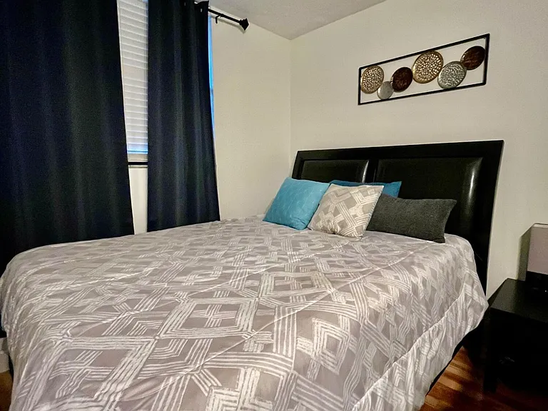 113 Lake Emerald Dr #209 — Photo 9