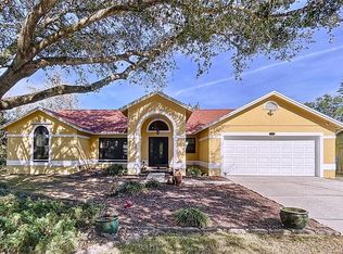 1334 Windsor Way, Lutz, FL 33559