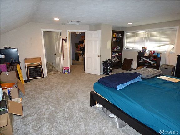 5th image of 7708 99th Ave SW
