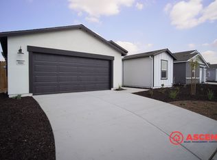 8322 Georgetown Dr, Bakersfield, CA 93307