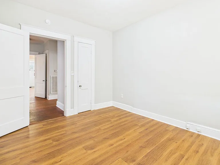 512 Maple St — Photo 9