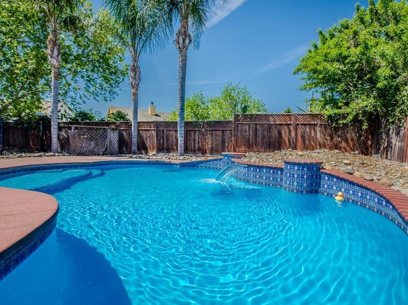 964 Campbell Cir, Woodland, CA 95776