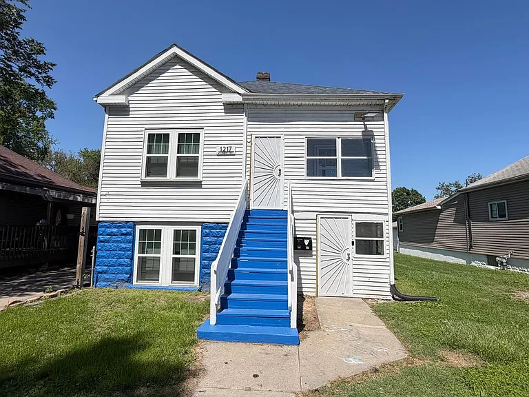 1217 Market St #B — Photo 1