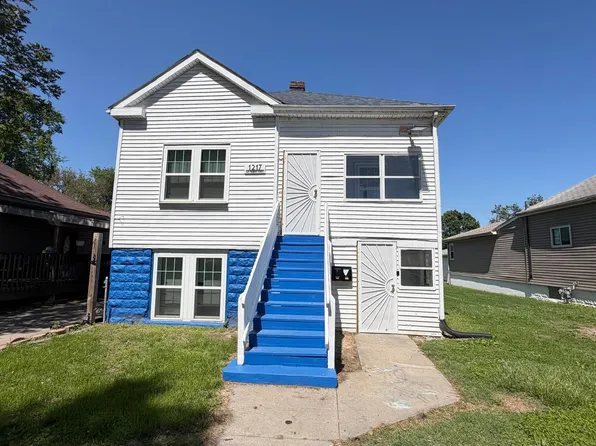 1217 Market St APT B, Madison, IL 62060