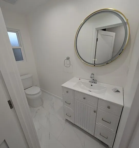 10623 Stanwin Ave — Photo 10