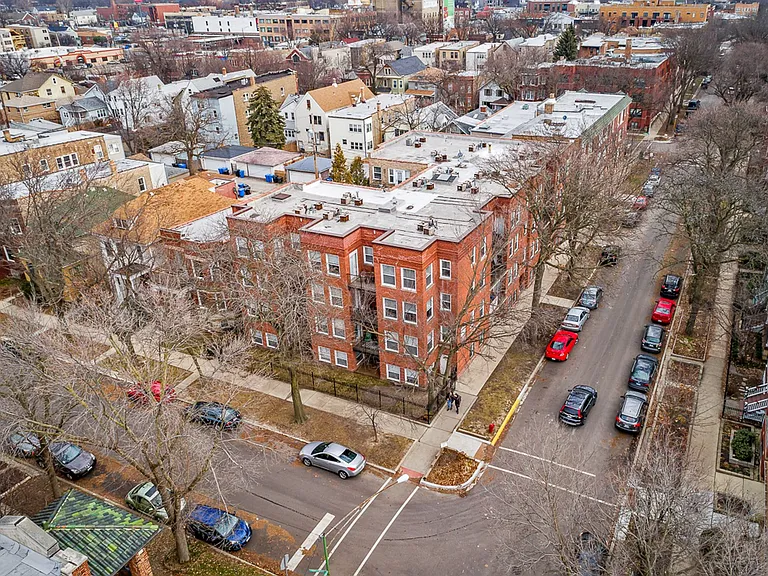 2520 W. Leland — Photo 4