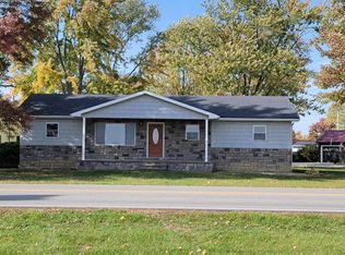 17 Horseshoe Dr, Monroeville, OH 44847