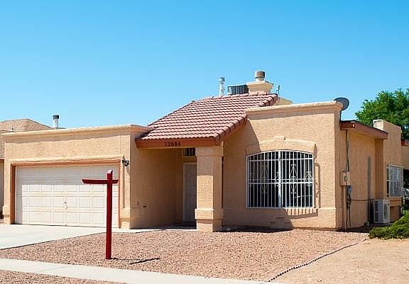 3rd image of 12084 Autumn Gate Dr