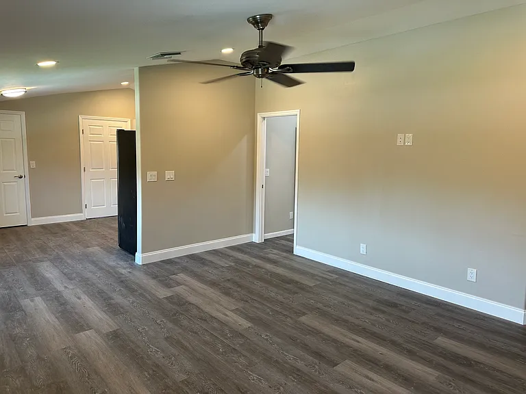 12491 Stimmel Ave — Photo 16