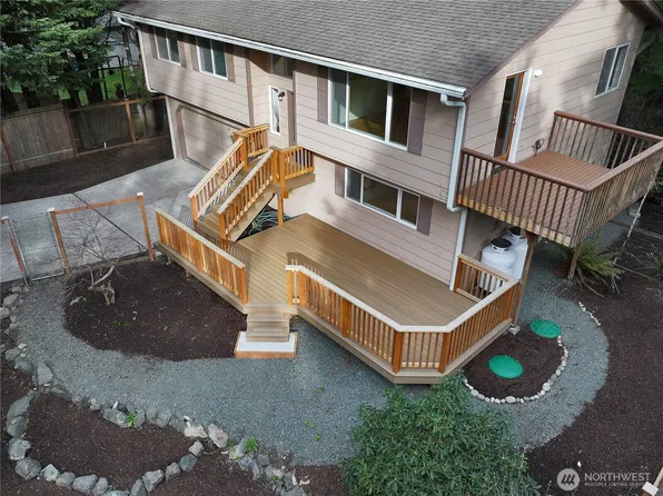 3636 Gamble Street, Clinton, WA 98236