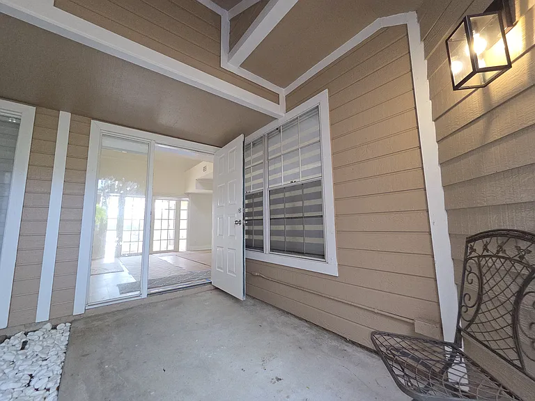 5300 Buckhead Cir — Photo 9