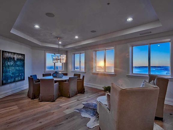 4th image of 662 Harbor Blvd Unit 950