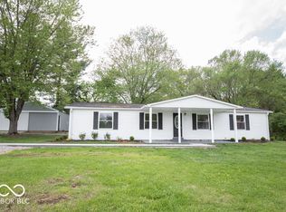 421 3rd St, North Vernon, IN 47265