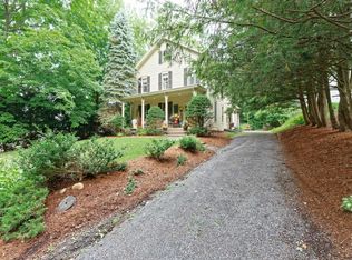 30 Parsons Ave, Hoosick Falls, NY 12090