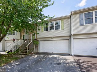 117 Norlawn Cir, Lancaster, PA 17601