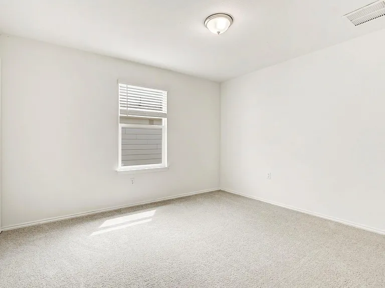 12600 Anthology St — Photo 32