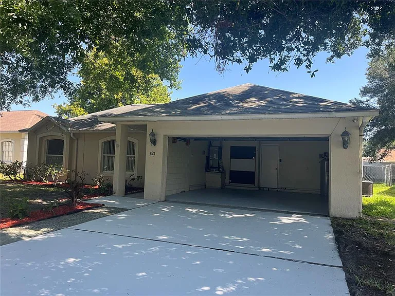 821 Marquis Ct — Photo 20