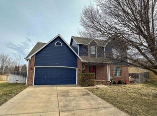 630 N Ridgehurst St, Wichita, KS 67230