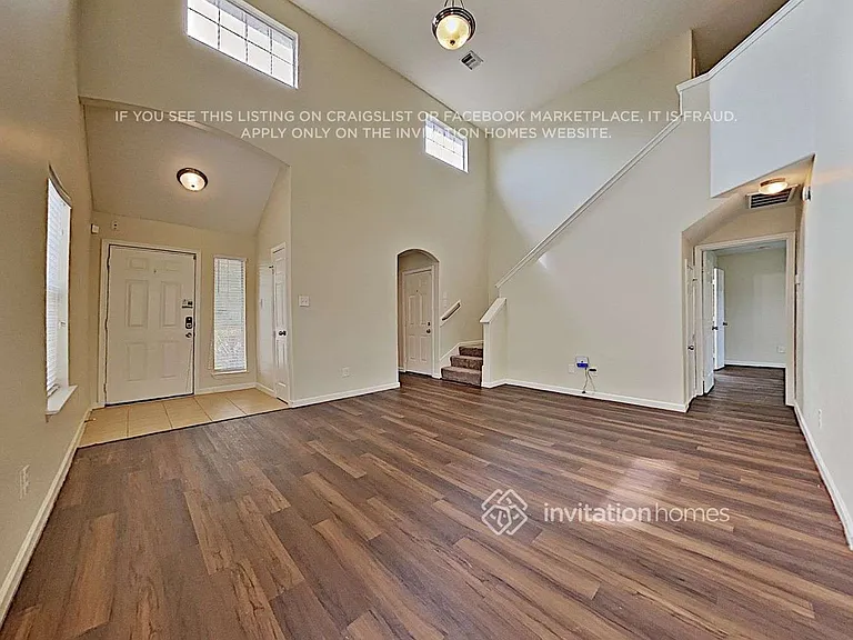 8542 Doskocil Dr — Photo 2