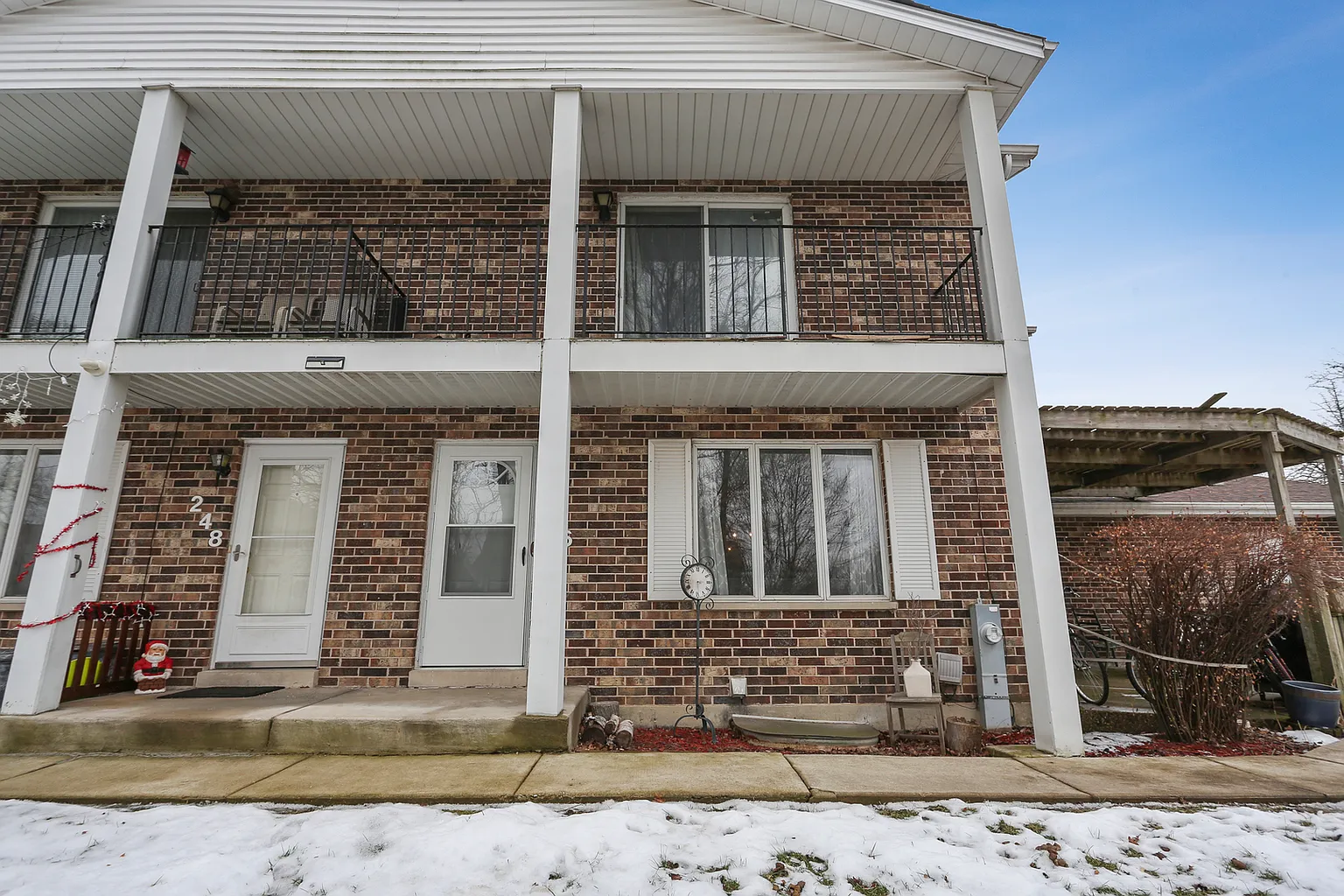 246 Paddock Cir photo 1