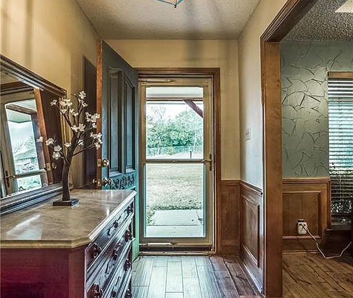 4th image of 4651 Diamond Creek Dr