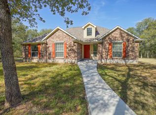 384 Pope Bnd N, Cedar Creek, TX 78612