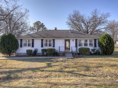 1500 Robertson Avenue, Carthage, MO, 64836