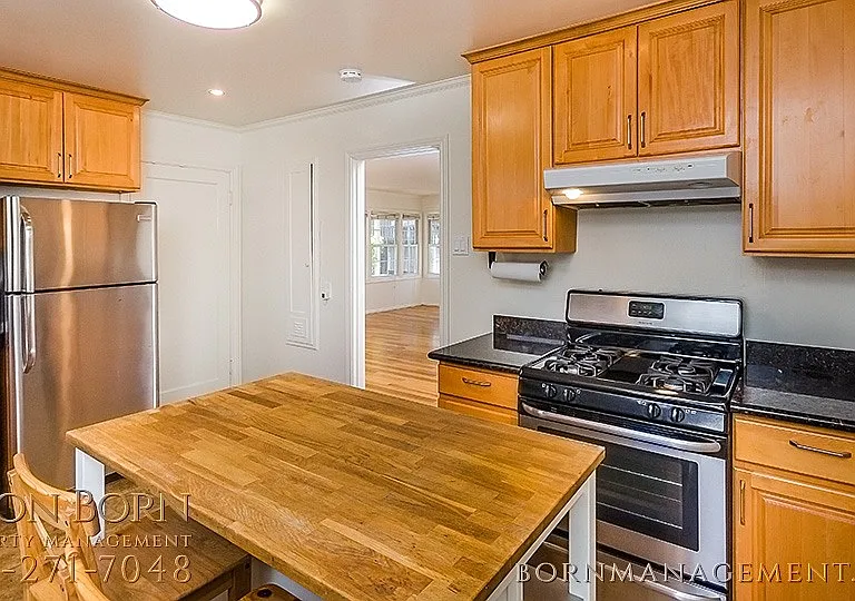 1351 Chestnut St — Photo 14