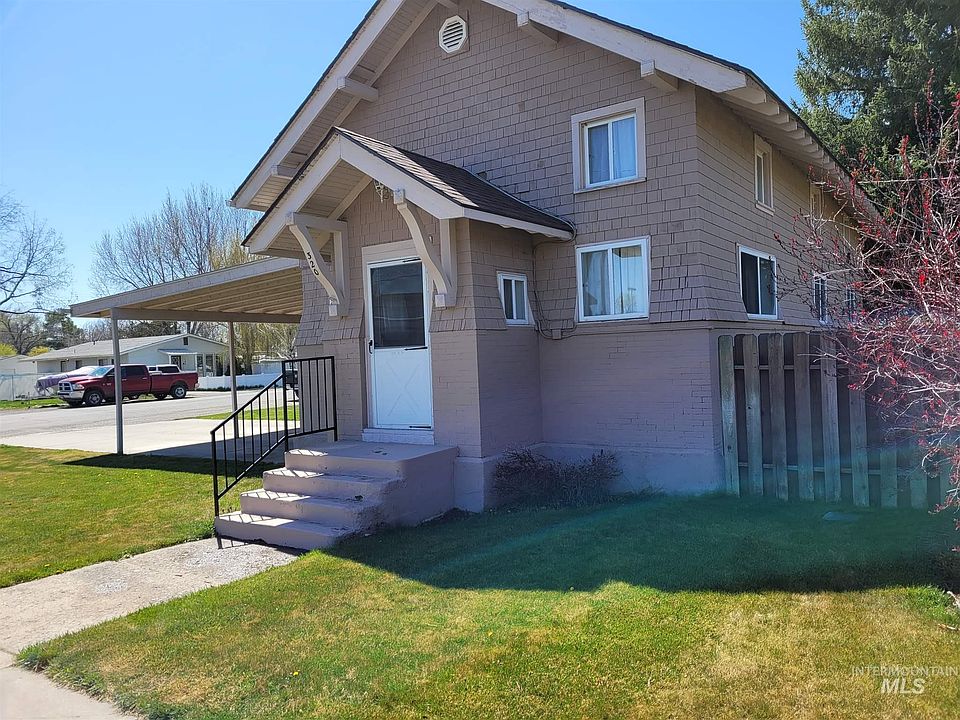 320 N Idaho St Wendell Id 83355 Mls 98800321 Zillow