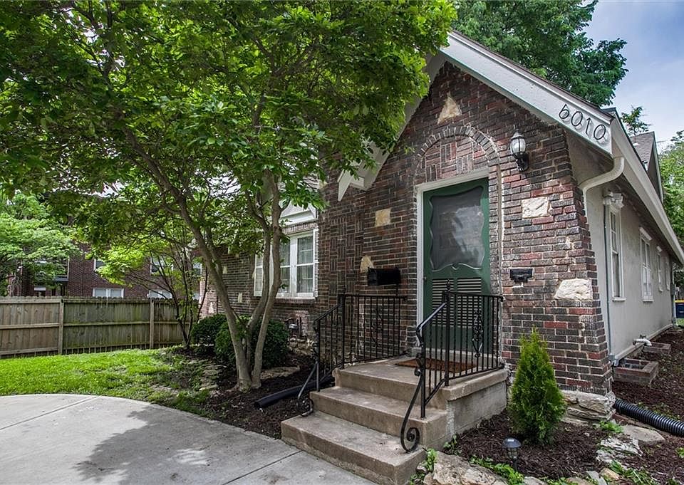 6010 Rockhill Rd, Kansas City, MO 64110 Zillow