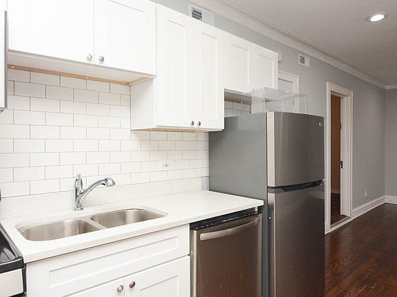 4th image of 3320 N Leclaire Ave #B
