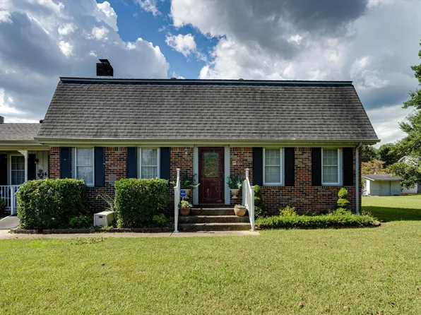 1103 Hudson Ave, Jasper, TN 37347