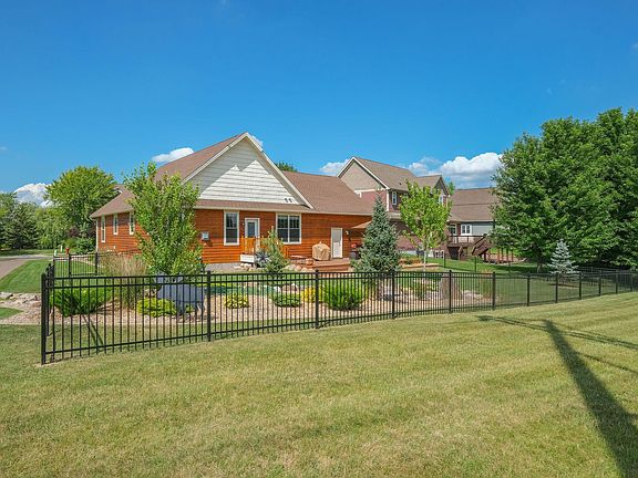 4th image of 11649 E Laketowne Dr