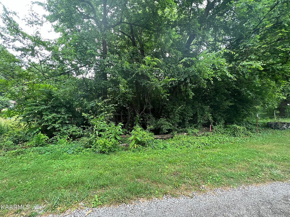 2nd image of Upton Rd