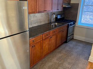 26-11 30th St #2, Astoria, NY 11102