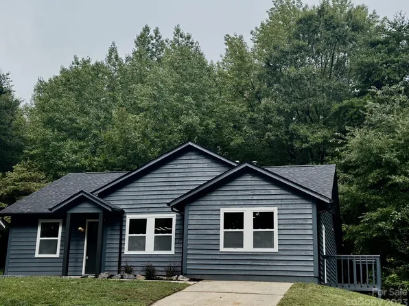 622 Pennwood Ln, Charlotte, NC 28215