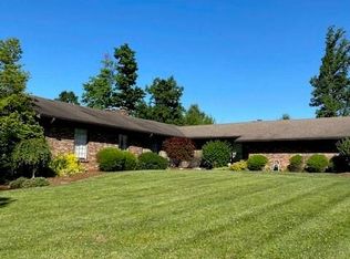 36 Hilltop Rd, Floyds Knobs, IN 47119