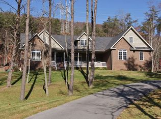 4650 Carvins Cove Rd, Salem, VA 24153