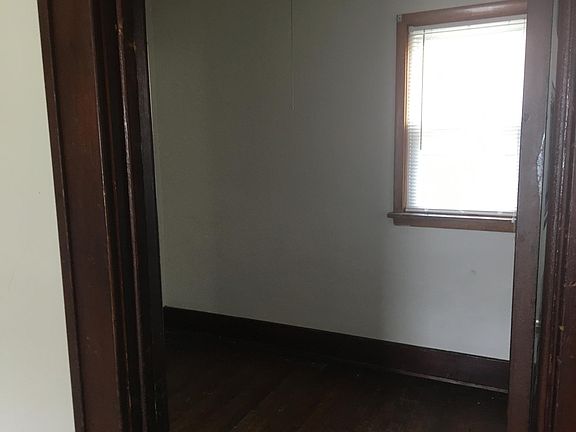 Front bedroom