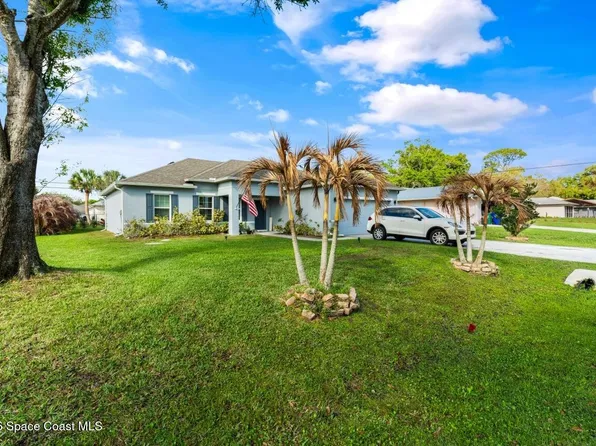1343 Damask Ln, Sebastian, FL 32958