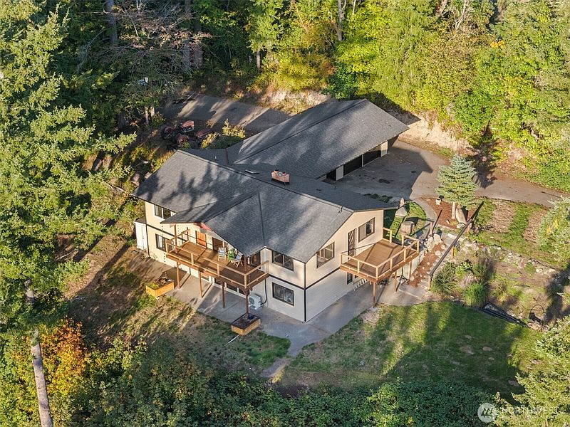 5th image of 9678 NE Saint Peters Road